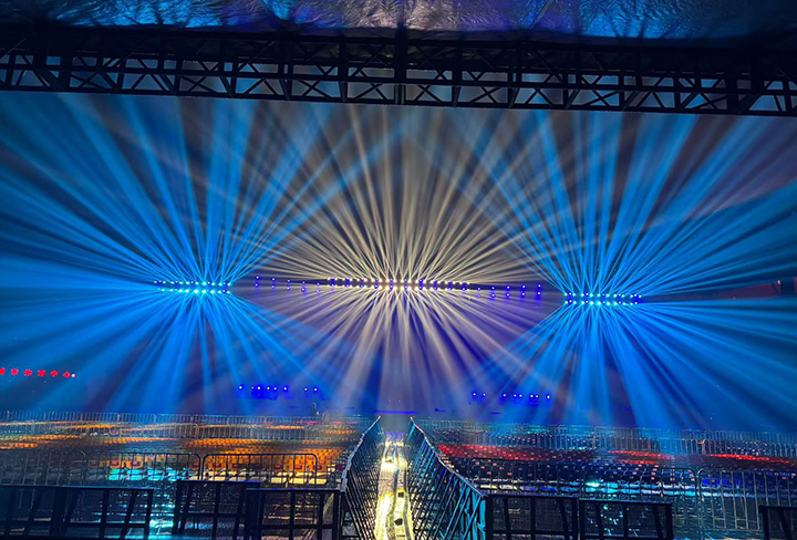 420w outdoor moving head beam light show case 
