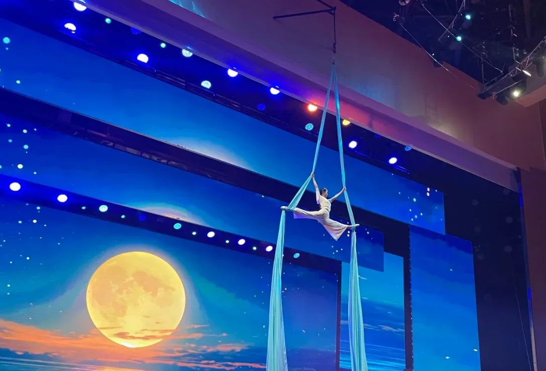XMLITE 260W Beam Lights Light Up Cangzhou Dayun Wuqiao Summer Music Festival